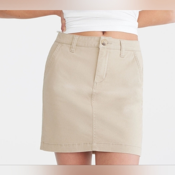 Women's Khaki Mini Skirt Aeropostale - Picture 2 of 6